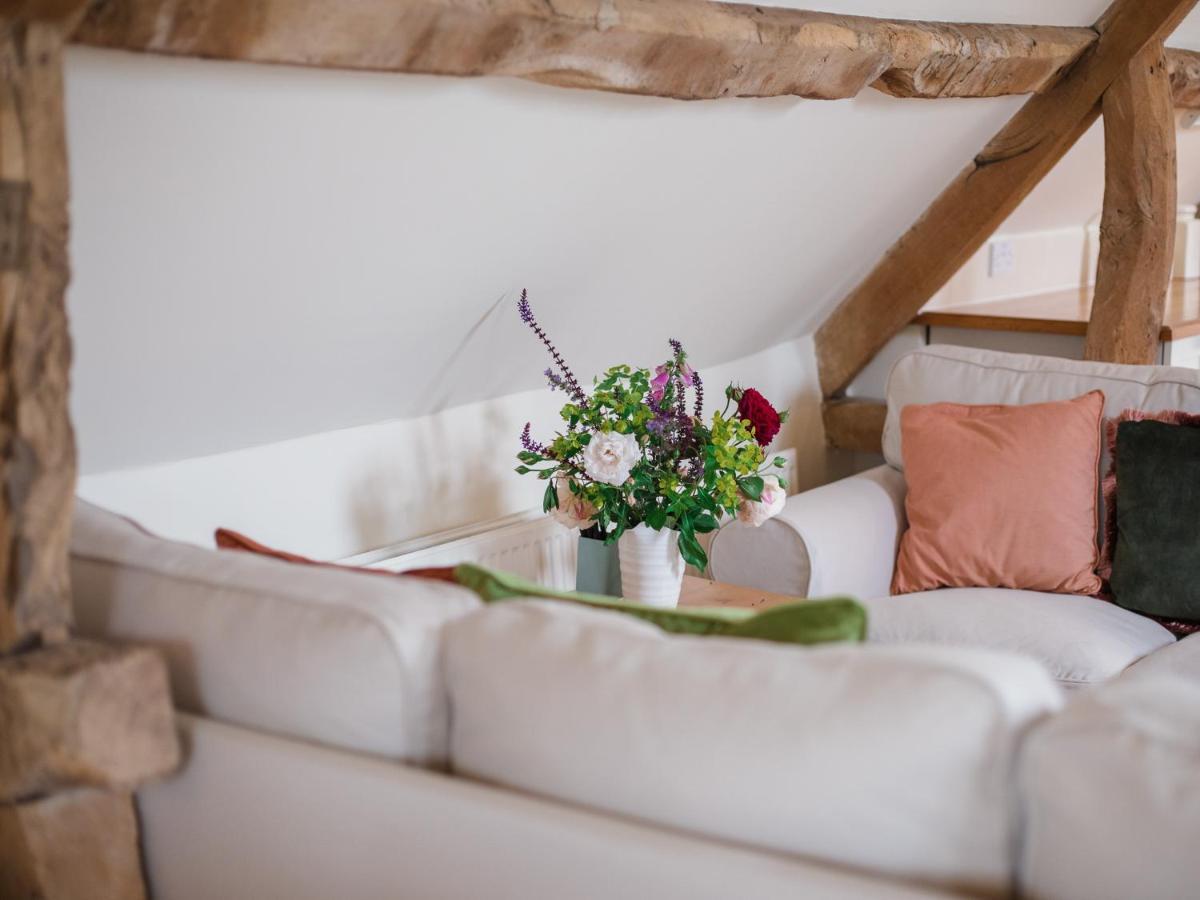 Hayloft At Newbarn Farm Villa Chipping Norton Dış mekan fotoğraf