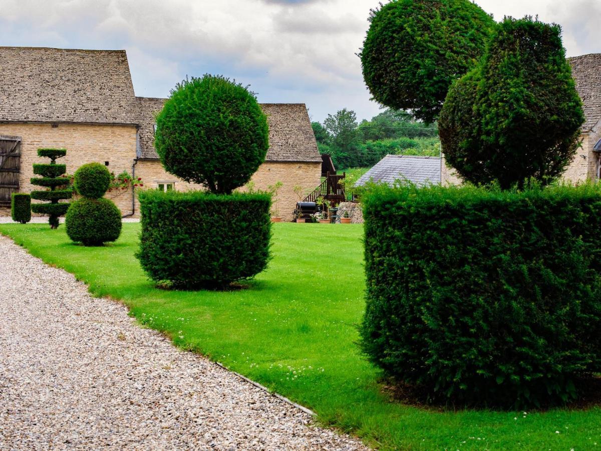 Hayloft At Newbarn Farm Villa Chipping Norton Dış mekan fotoğraf